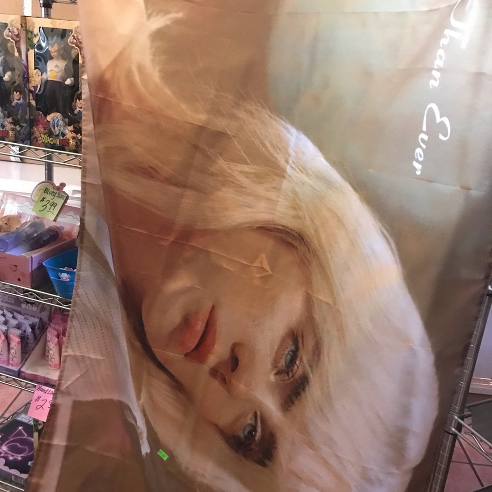 Billie Eilish 'Happier Than Ever' Tapestry